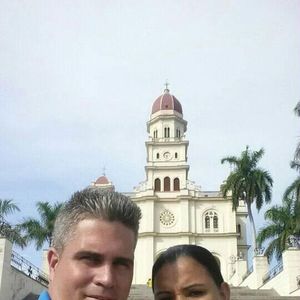 Meet your Posher, Eduardo fidel